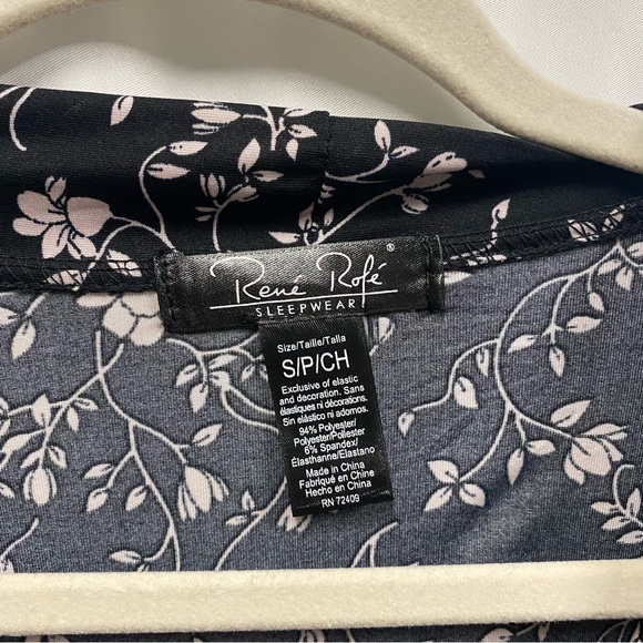 Rene Rofe Sleepwear Set Black & Pink Floral Slip & Robe - Picture 5 of 10